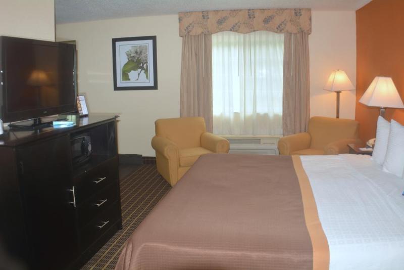 Baymont By Wyndham Muskegon Hotel Kültér fotó